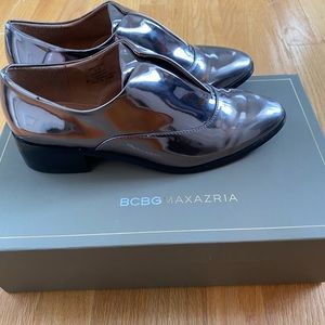 BCBG MAXAZRIA loafers